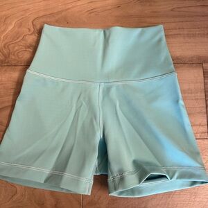 lululemon wunder under 4’ shorts